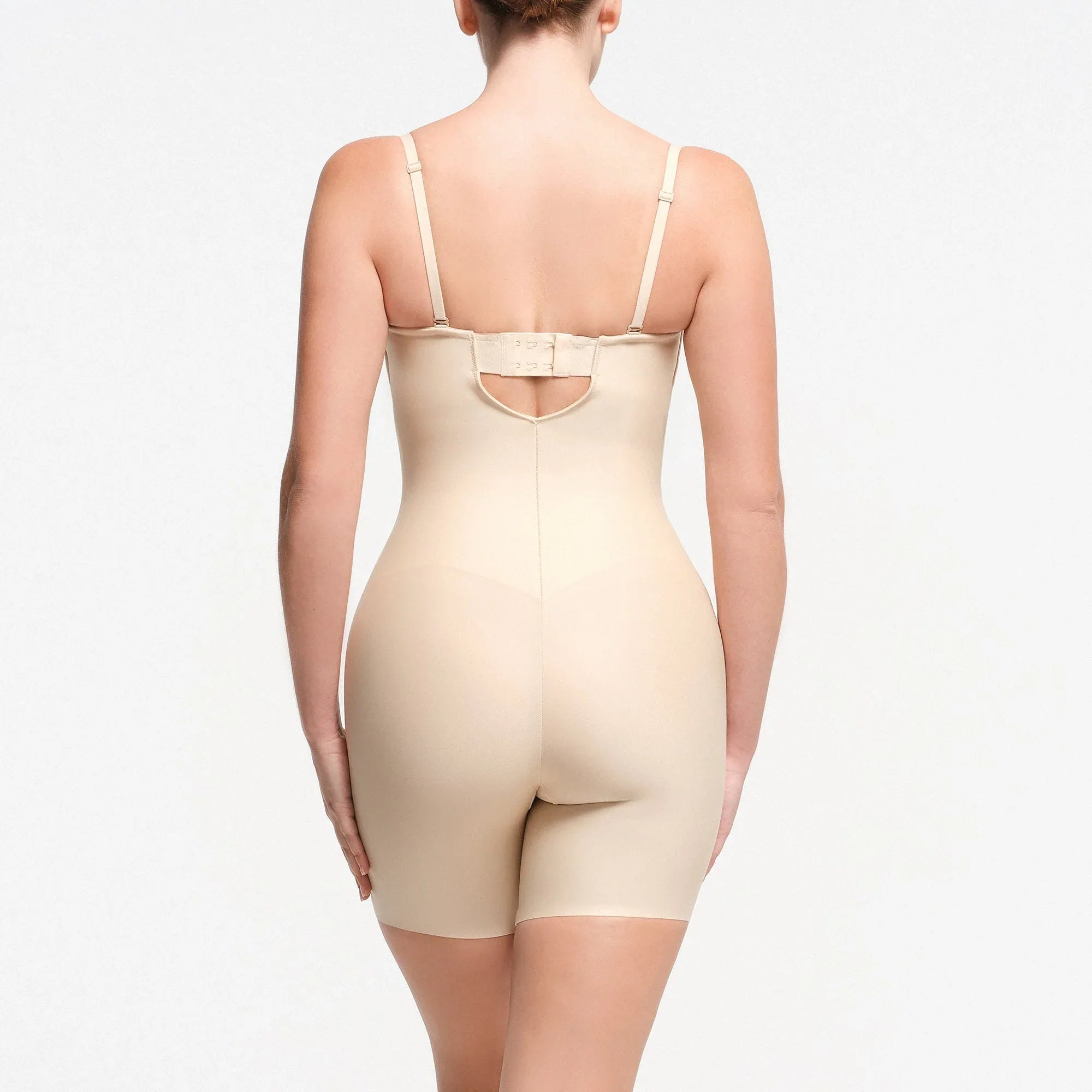 SKIMS BODY CORE SCULPT UNDERWIRE MID THIGH BODYSUIT | SAND - BODYSUIT - My Suti
