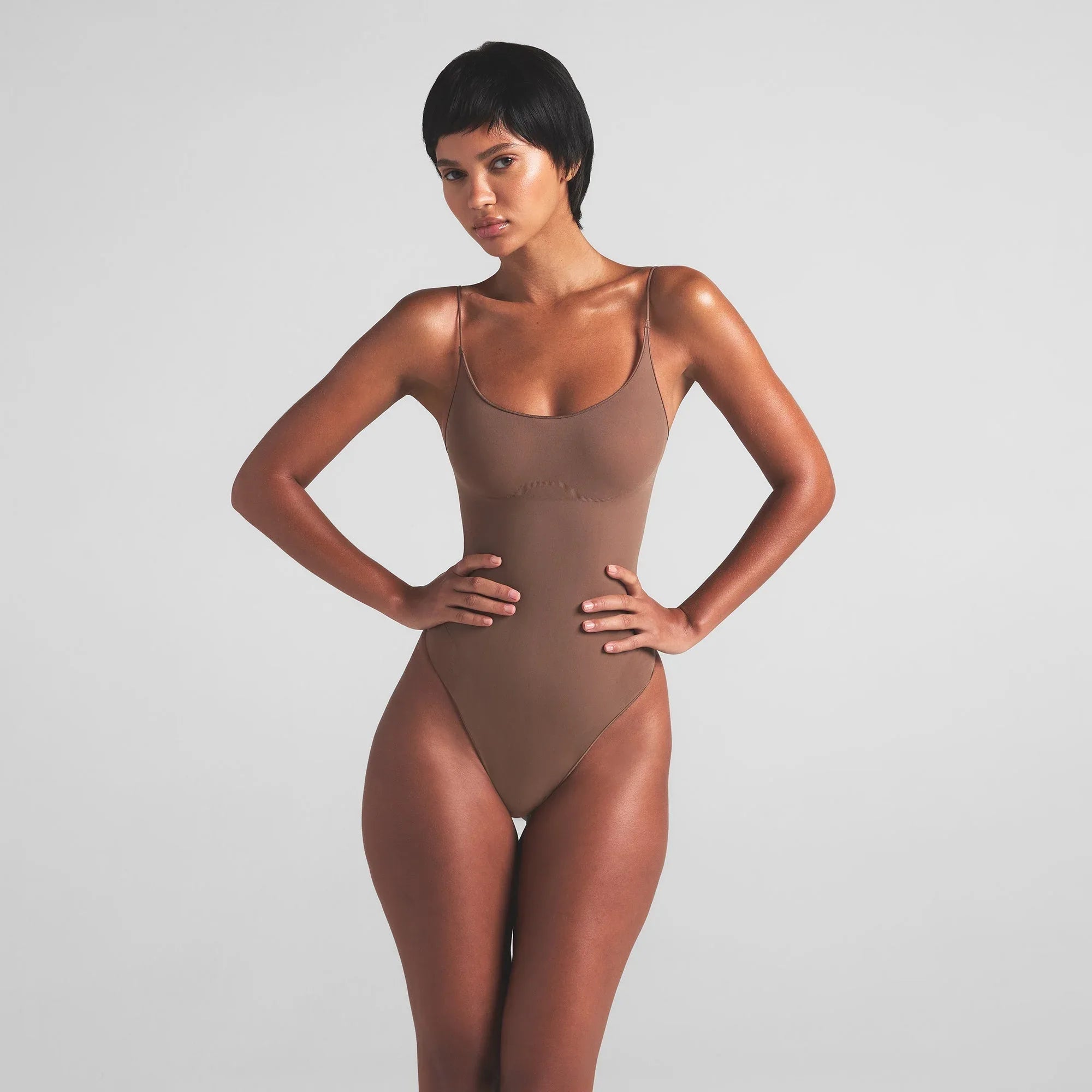 SKIMS SHEER SEAMLESS THONG BODYSUIT | JASPER - BODYSUIT - My Suti