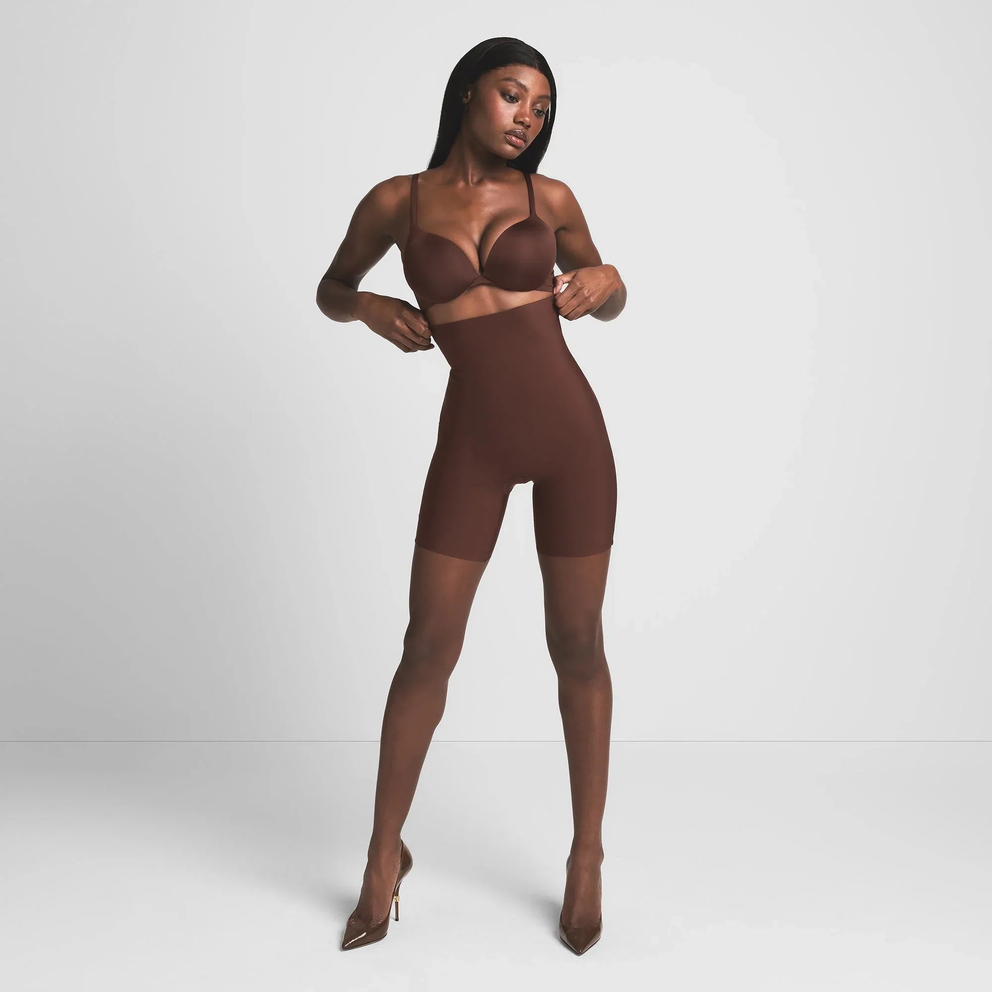 SKIMS BODY CORE SCULPT HIGH-WAISTED SHORT | COCOA - KıSA ŞORT - My Suti