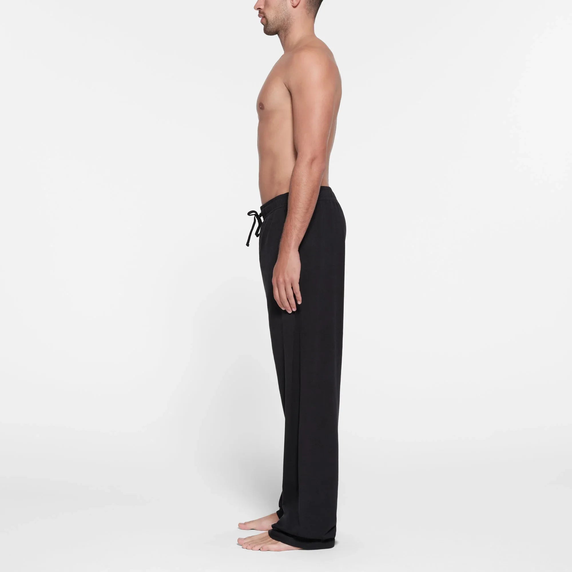 SKIMS JERSEY LOUNGE MENS RELAXED STRAIGHT LEG PANT | OBSIDIAN - PANTOLON - My Suti