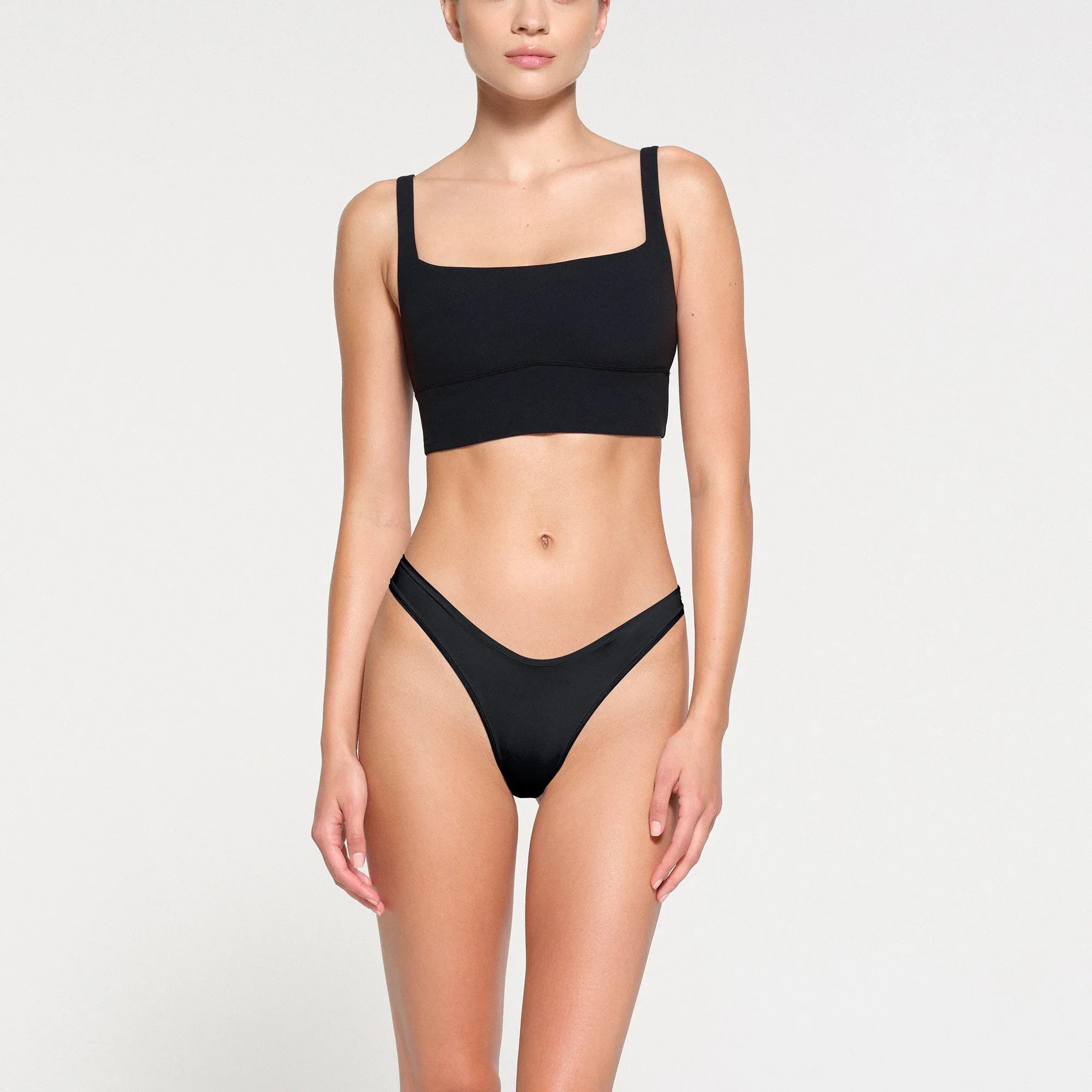 SKIMS FITS EVERYBODY SQUARE NECK LONGLINE BRALETTE | ONYX - SÜTYEN - My Suti