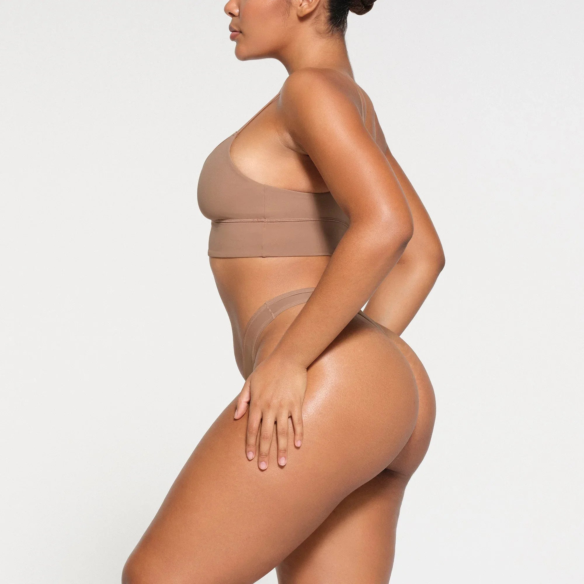 SKIMS FITS EVERYBODY TRIANGLE LONGLINE BRALETTE | SIENNA - SÜTYEN - My Suti