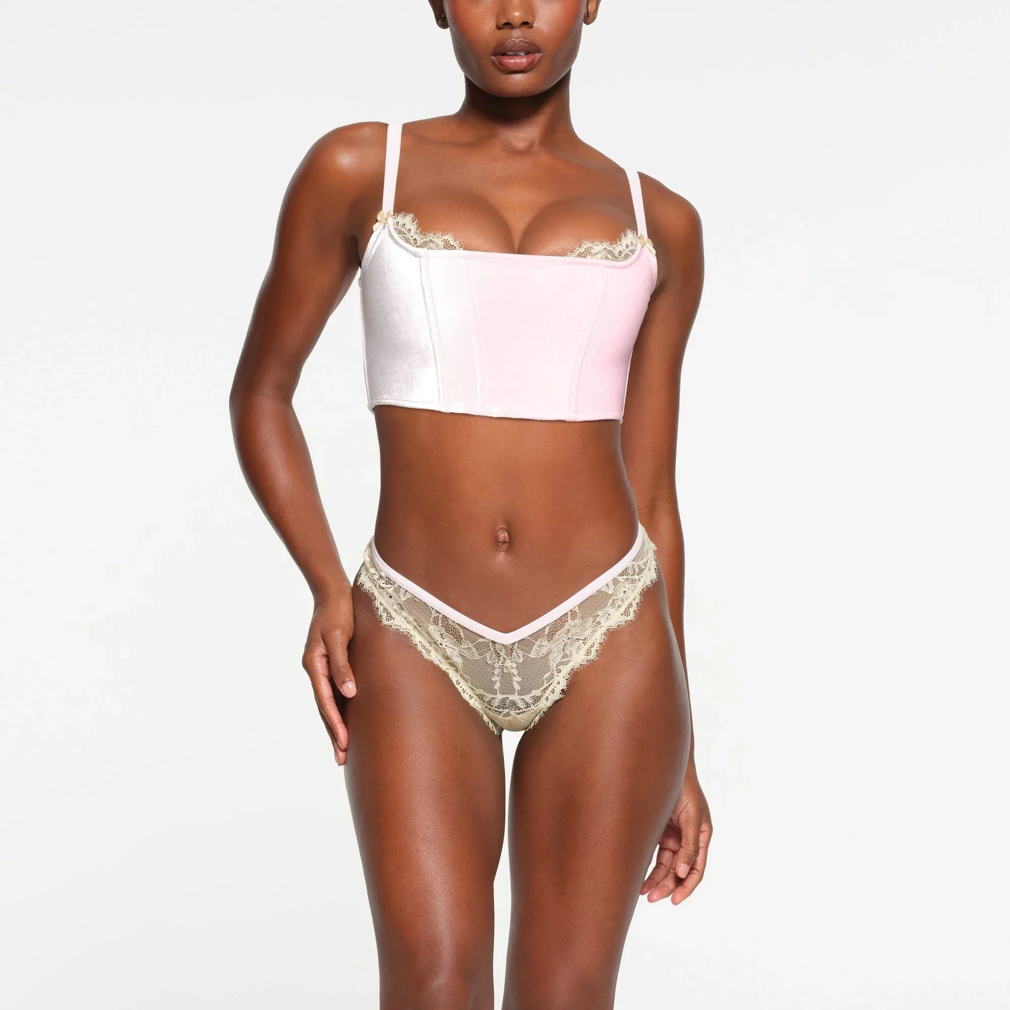 SKIMS VELVET LACE CORSET | CHERRY BLOSSOM - KORSE - My Suti