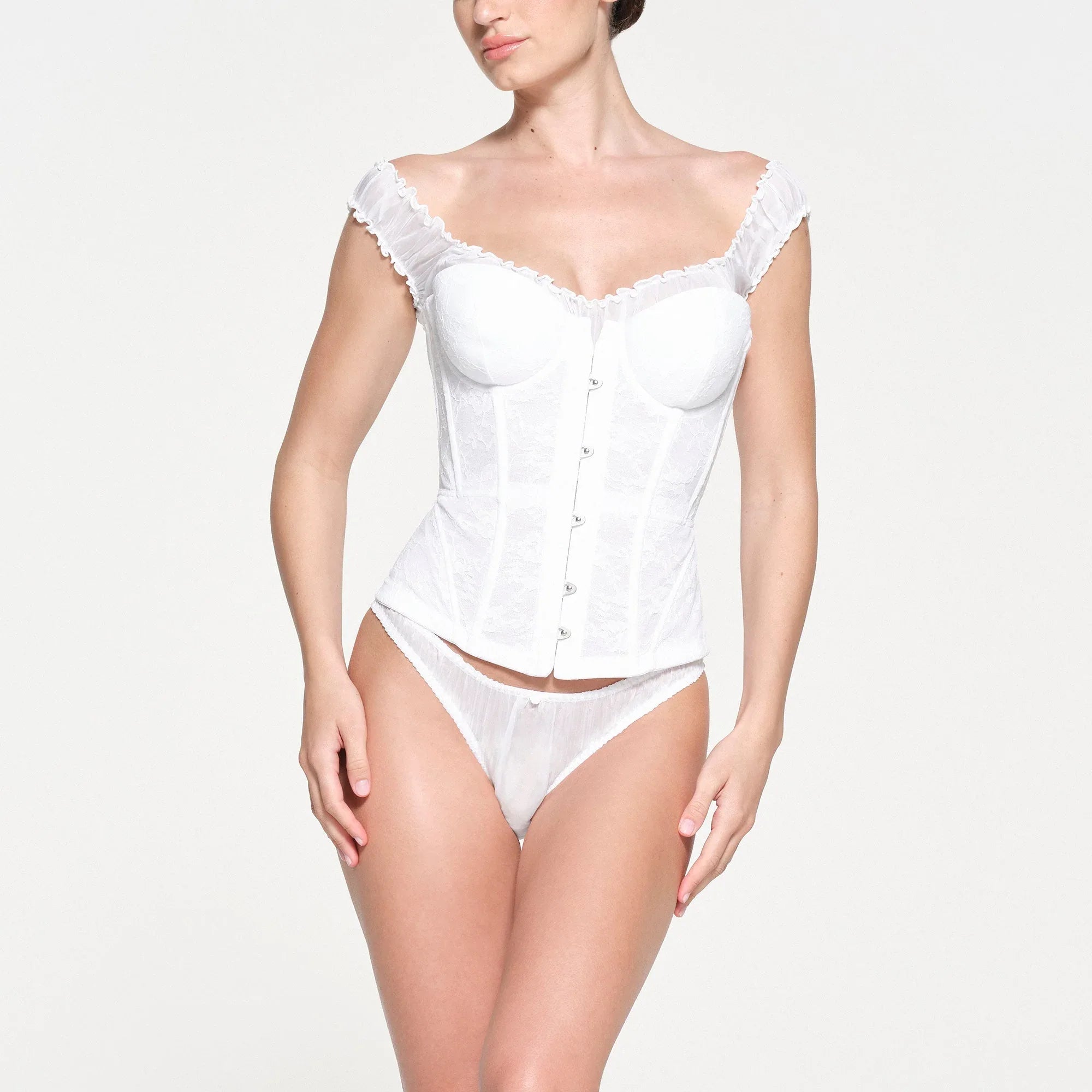 SKIMS ROMANCE LACE CORSET | SNOW - KORSE - My Suti