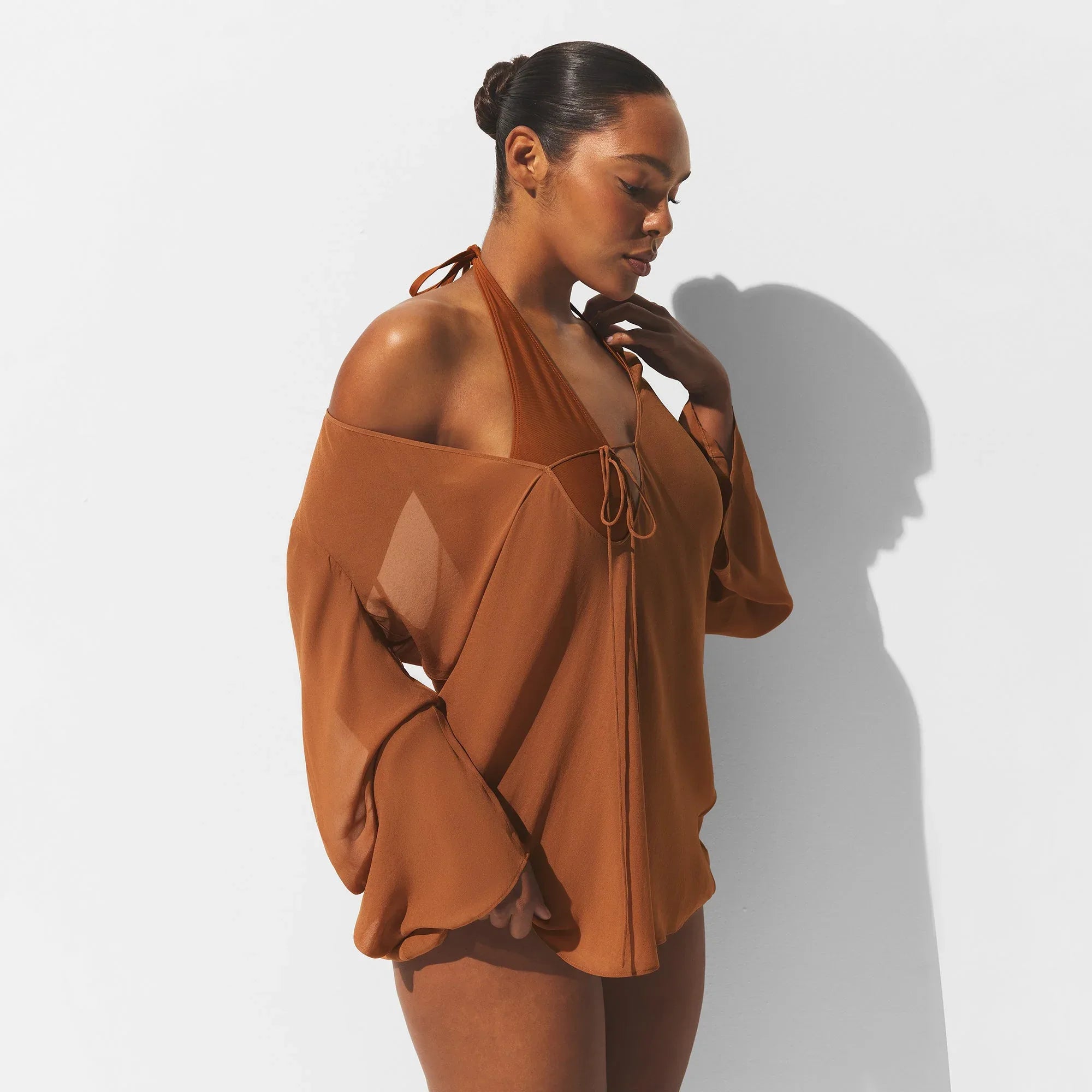 SKIMS SHEER COVER-UPS LONG SLEEVE MINI DRESS | CHESTNUT - ELBİSE - My Suti