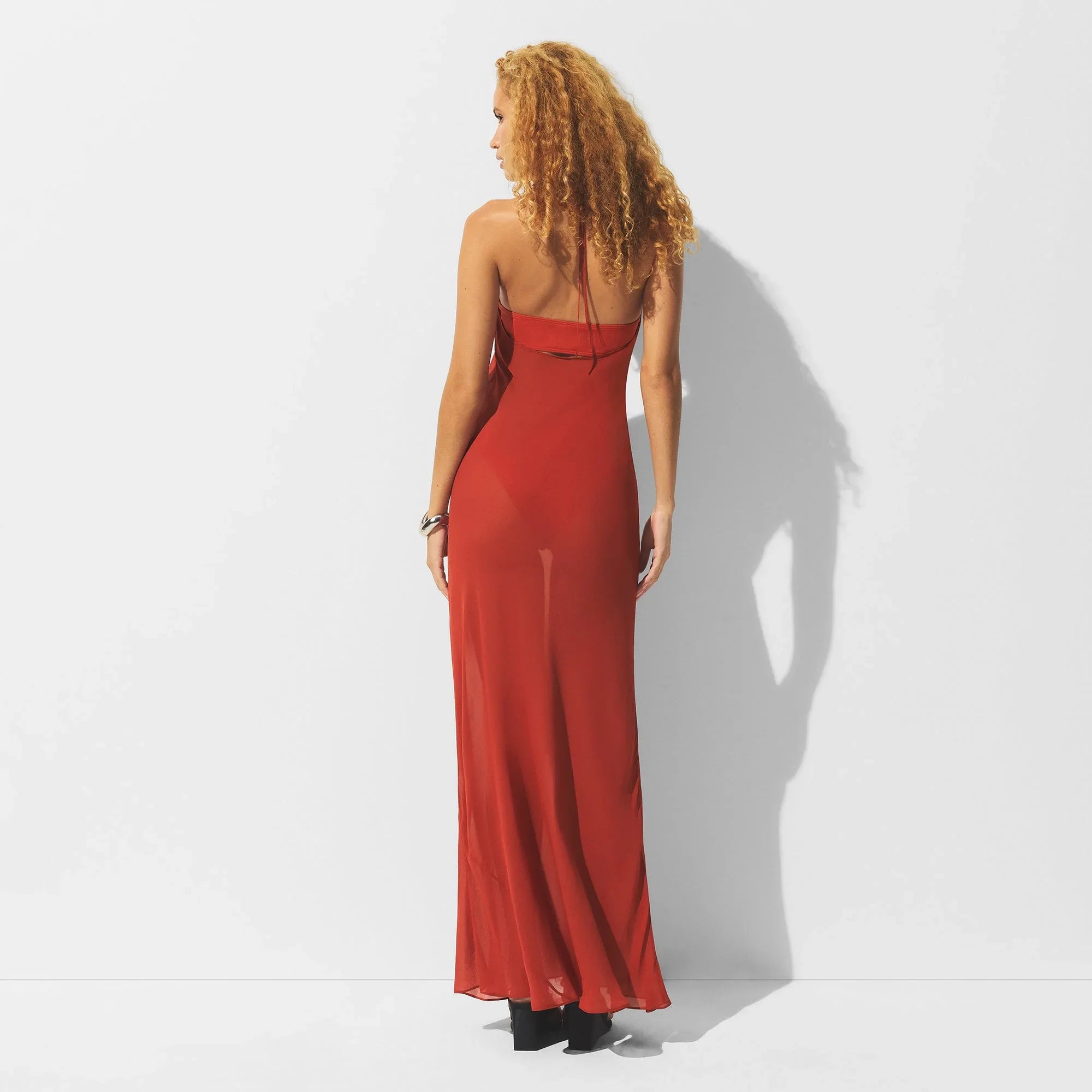 SKIMS SHEER COVER-UPS LONG HALTER DRESS | AUBURN - ELBİSE - My Suti