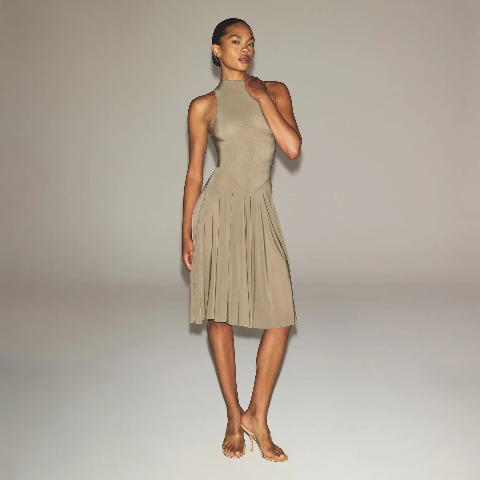 SKIMS MILKY SHEER HIGH NECK MIDI DRESS | TRUFFLE - ELBİSE - My Suti