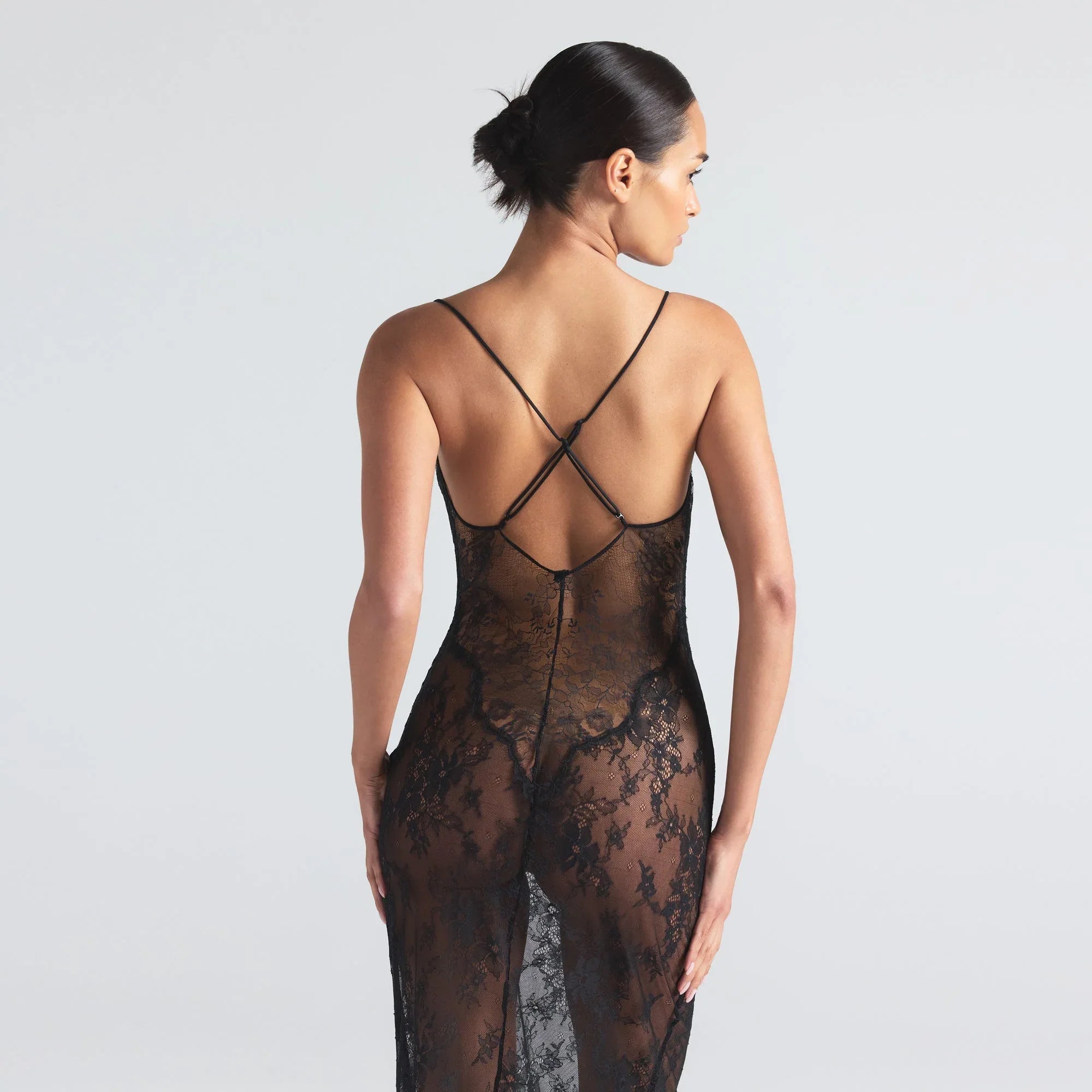 SKIMS ULTRA FINE LACE LOW BACK LONG DRESS | ONYX - ELBİSE - My Suti