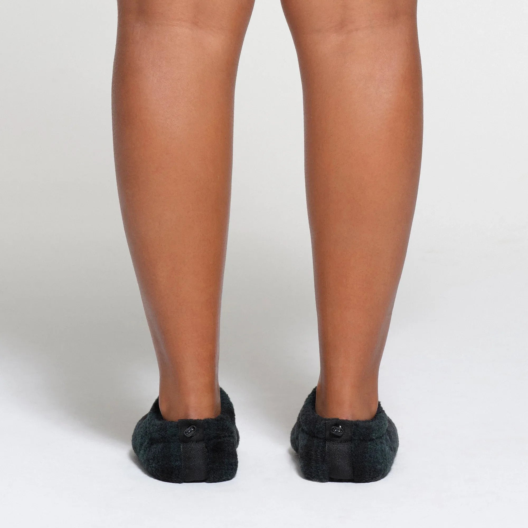 SKIMS FLEECE SLEEP UNISEX SLIPPER | CYPRESS PLAID - TERLİK - My Suti