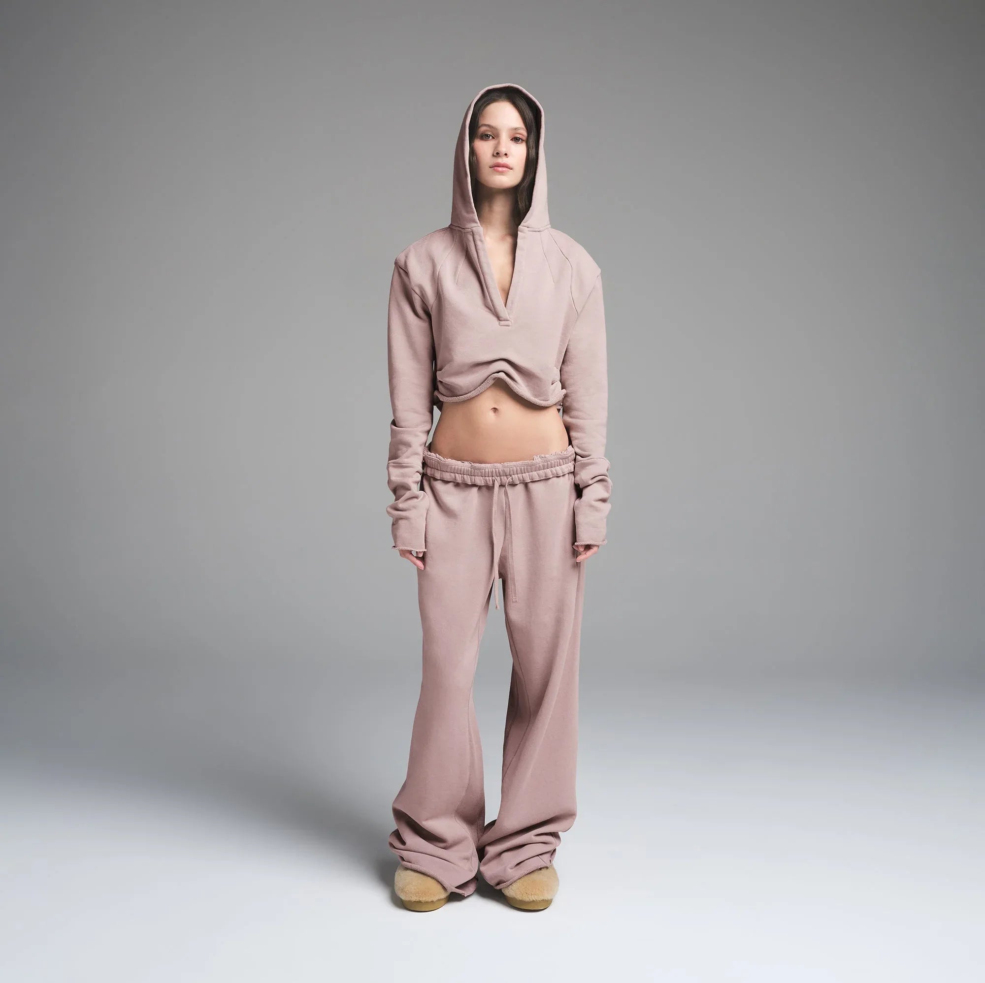 SKIMS FRENCH TERRY SHOULDER PAD CROPPED HOODIE | FAWN - KAPŞONLU ÜST - My Suti