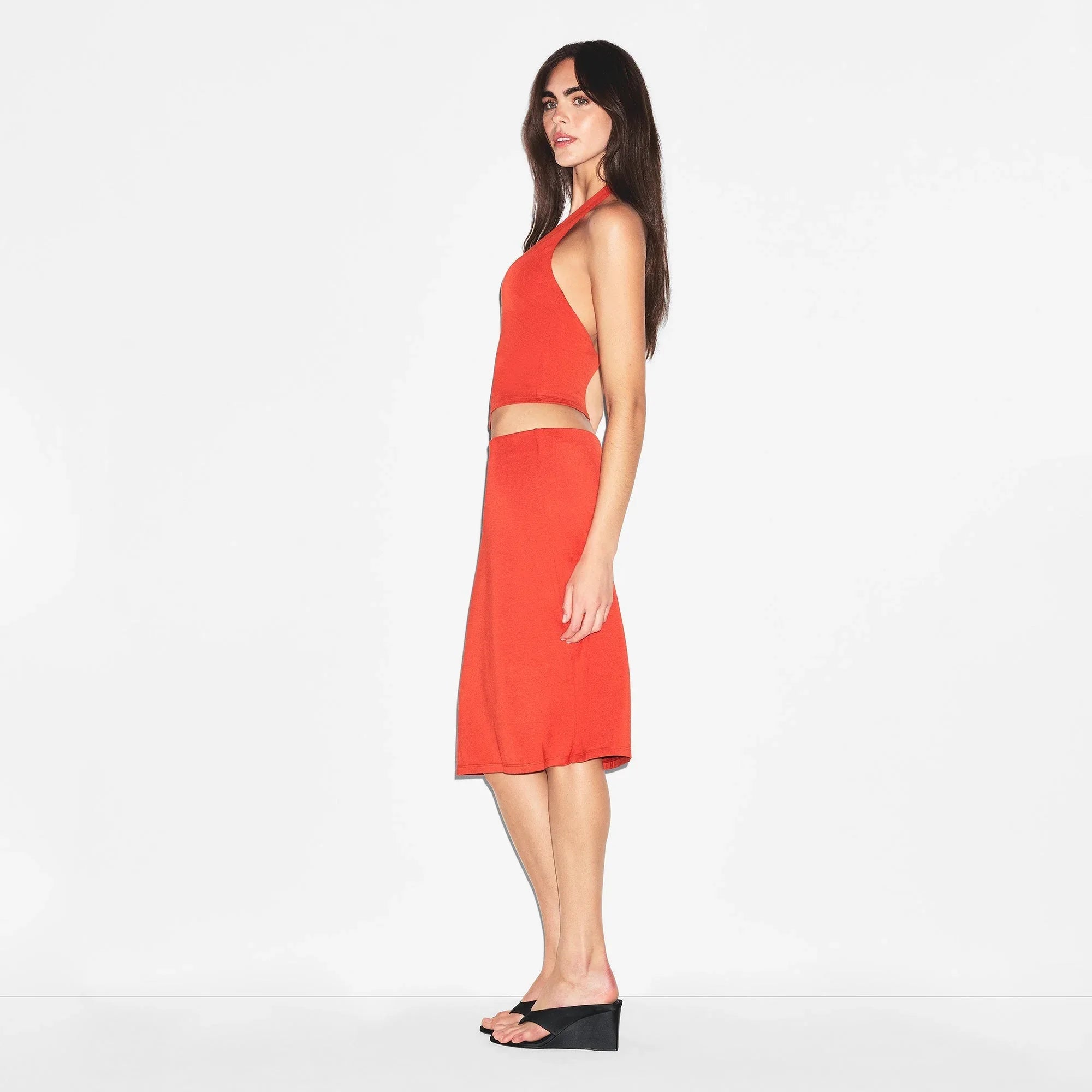 SKIMS SMOOTH LAYERS MIDI SKIRT | TERRA - ETEK - My Suti