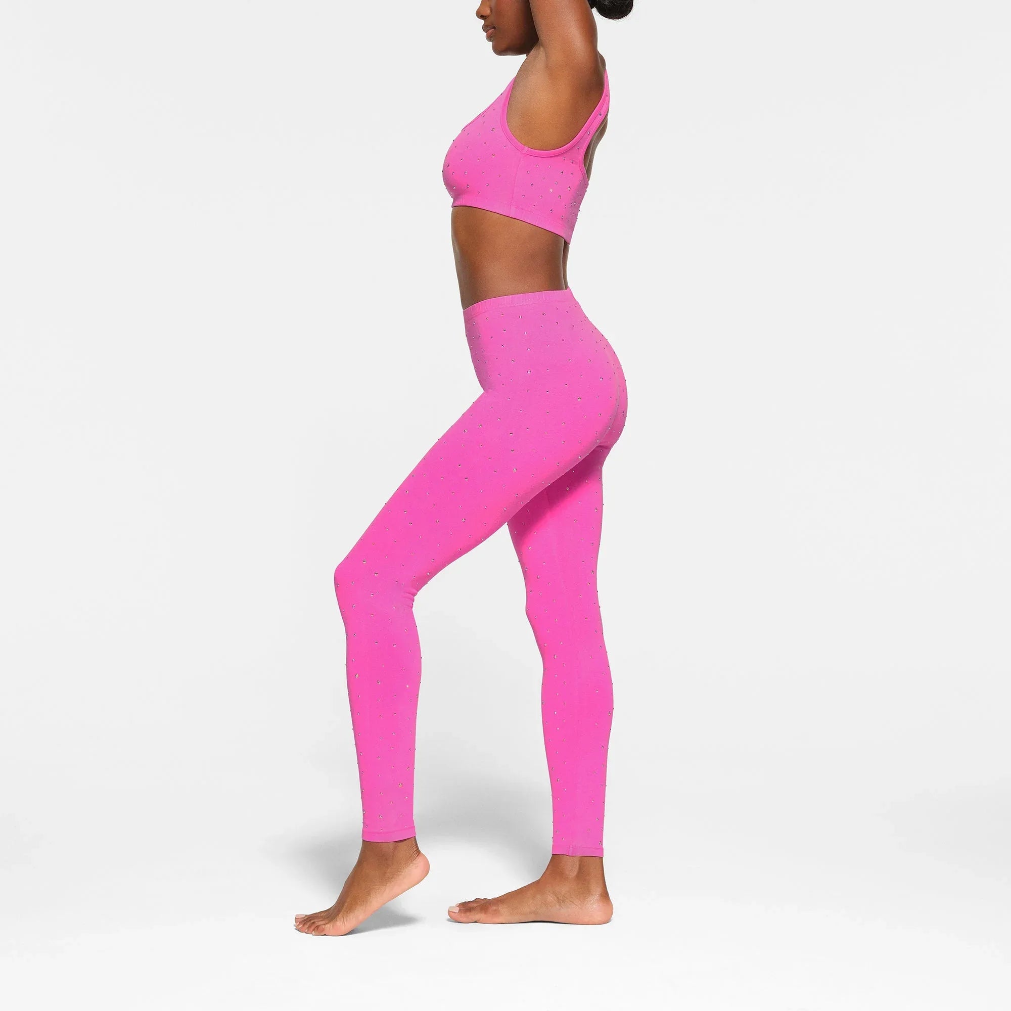 SKIMS OUTDOOR RHINESTONE LEGGING | TAFFY - TAYT - My Suti