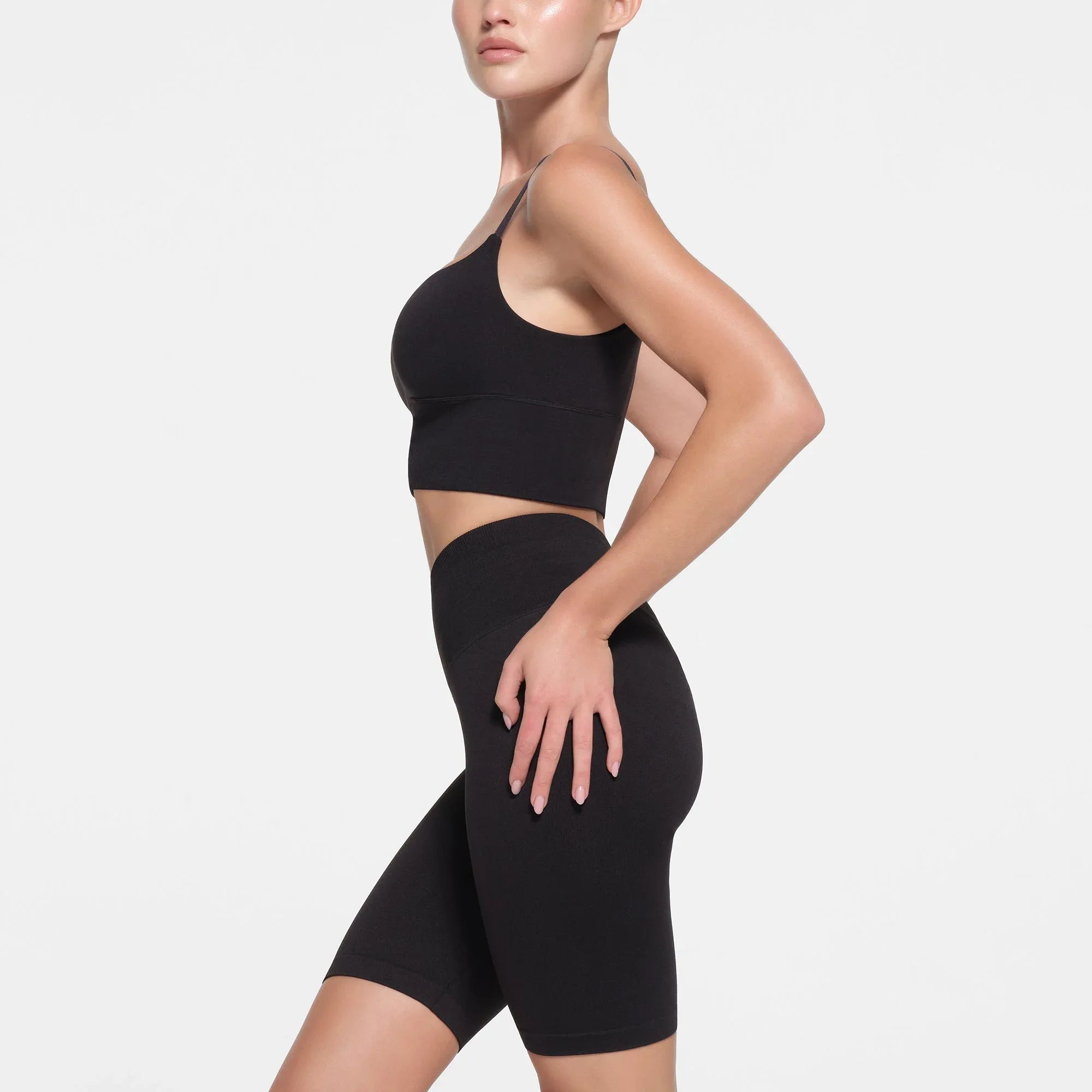 SKIMS CONTOUR NYLON CROPPED CAMI | ONYX - KAMİZ - My Suti