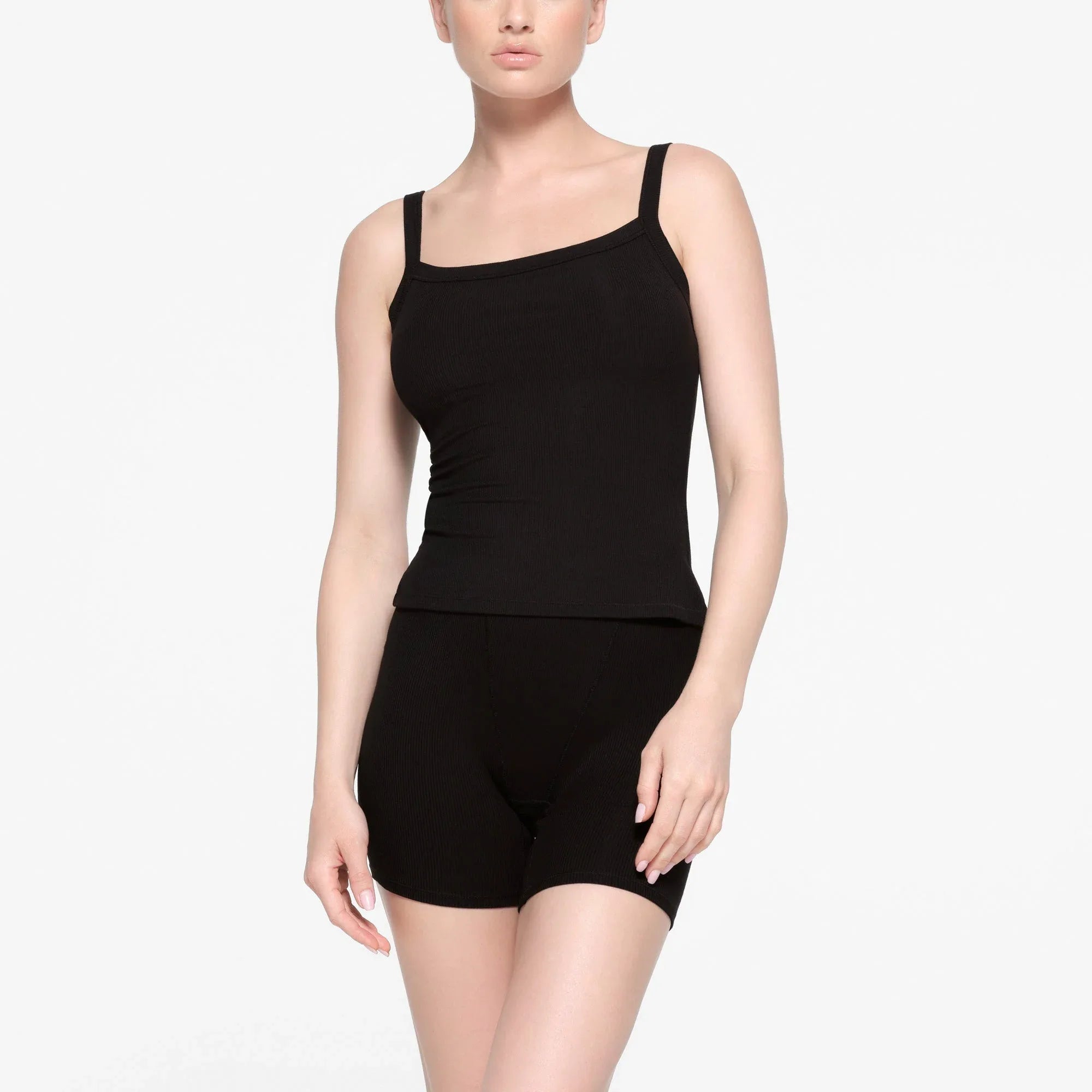 SKIMS SOFT LOUNGE SCOOP NECK TANK | ONYX - TİŞÖRT - My Suti