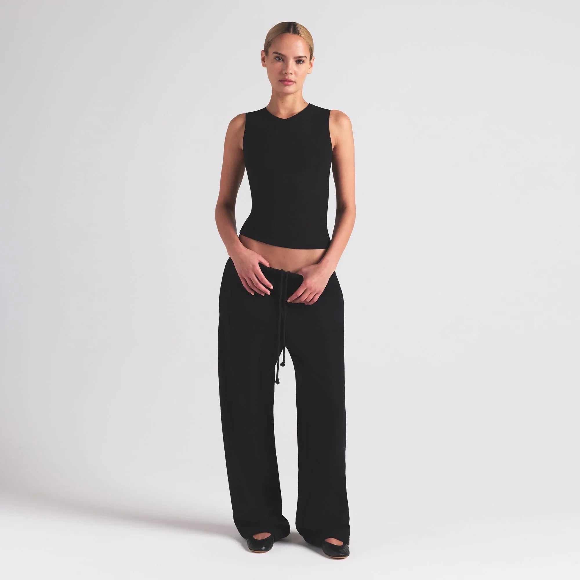 SKIMS SOFT LOUNGE V NECK TANK | ONYX - TİŞÖRT - My Suti