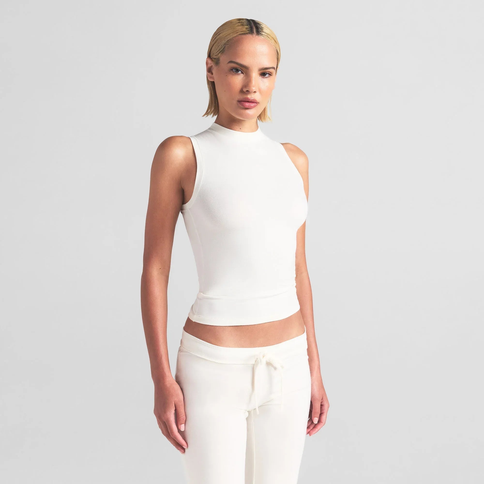 SKIMS COTTON JERSEY MOCK NECK TANK | MARBLE - TİŞÖRT - My Suti