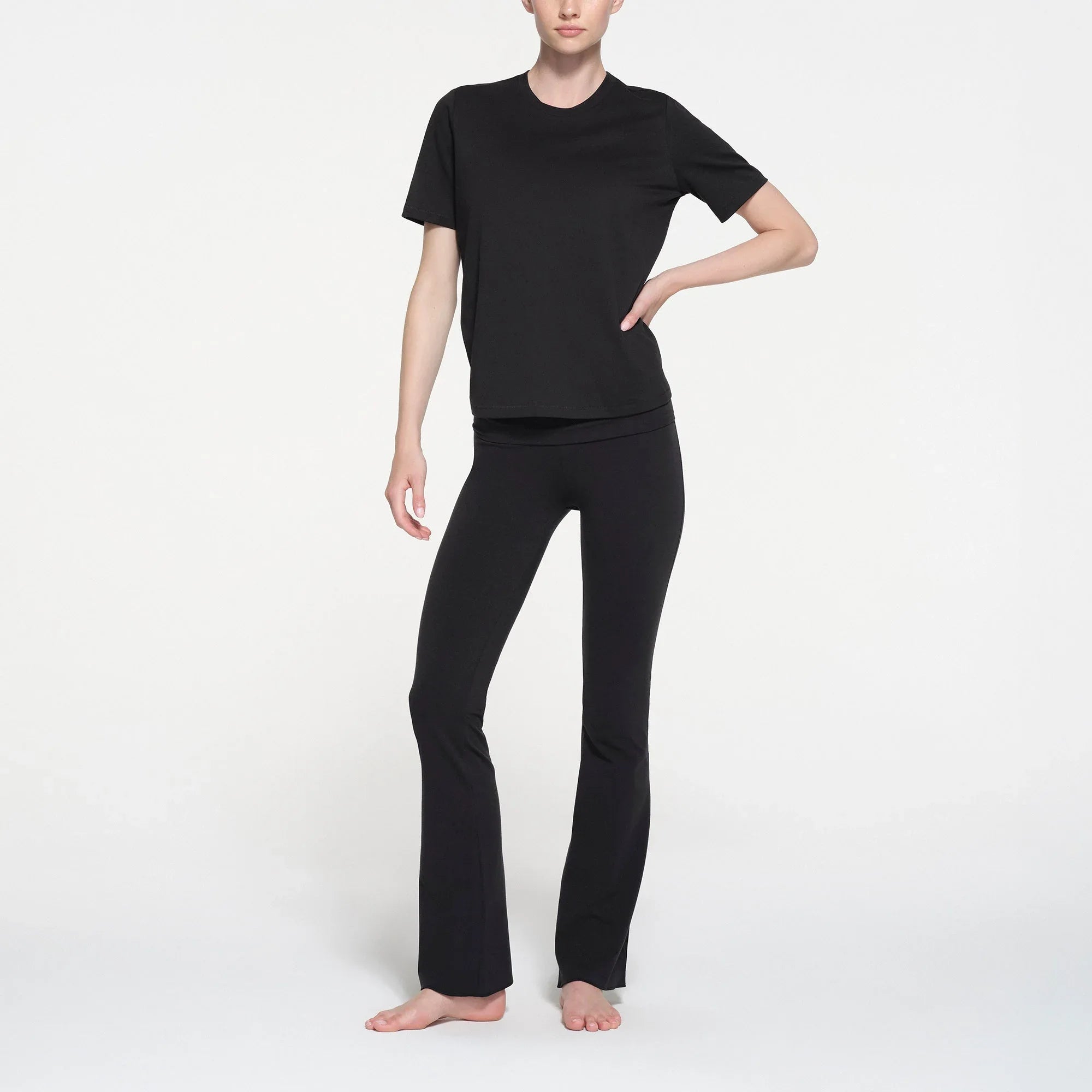 SKIMS RELAXED TEES T-SHIRT | ONYX - TİŞÖRT - My Suti