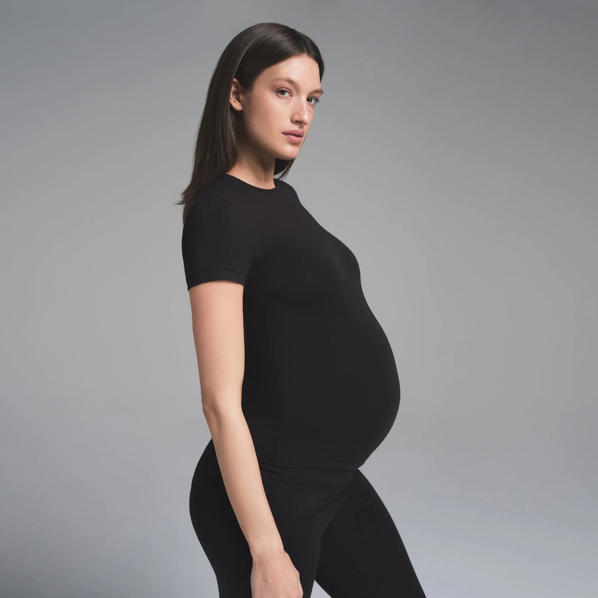 SKIMS COTTON JERSEY MATERNITY T-SHIRT | SOOT - TİŞÖRT - My Suti
