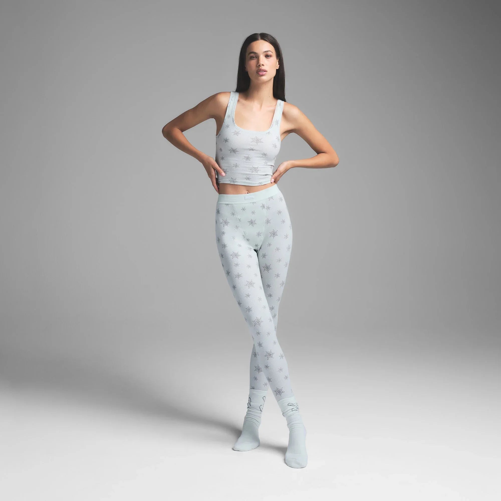 SKIMS COTTON RIB TANK AND LEGGING SET | FROST SNOWFLAKE PRINT - TAYT - My Suti