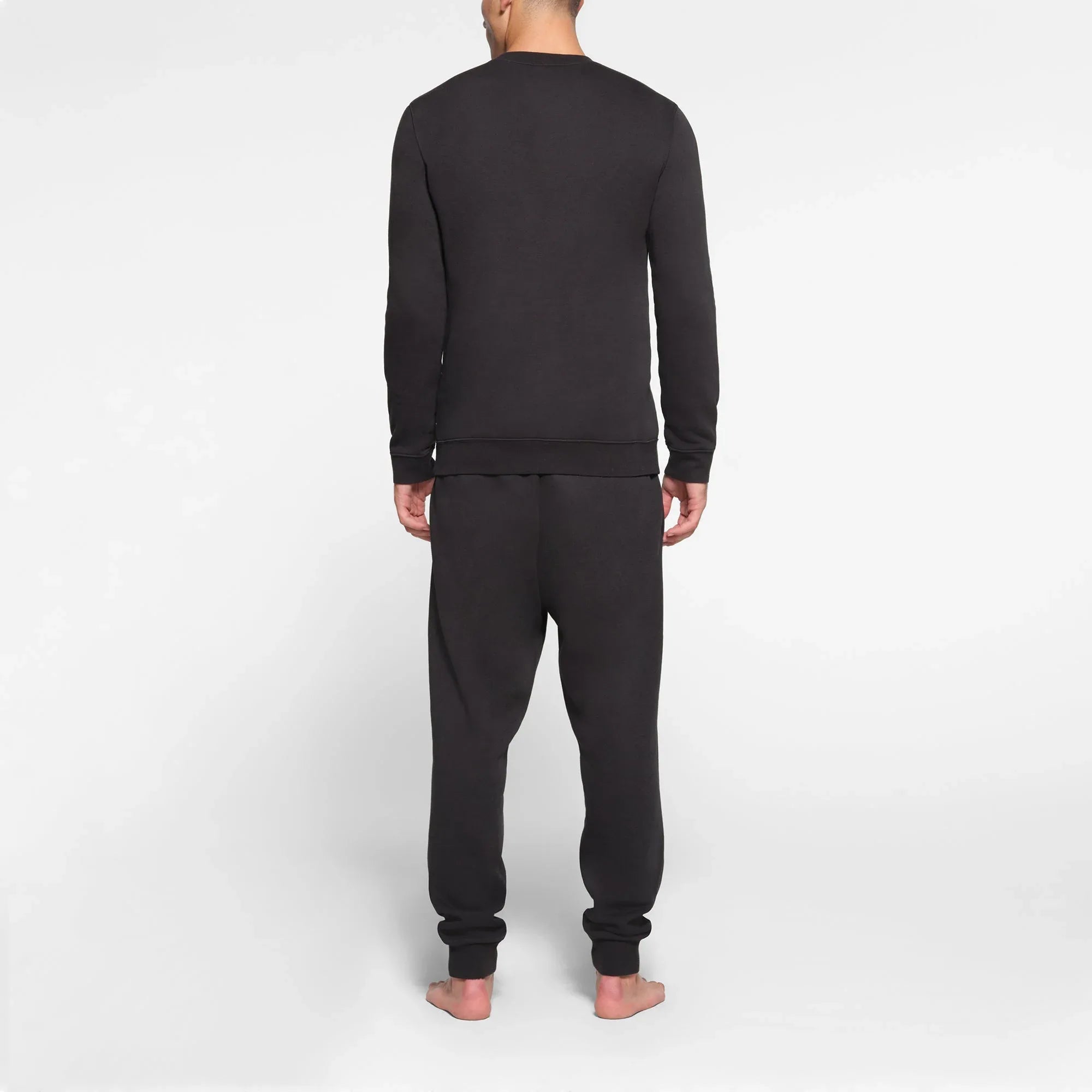 SKIMS FLEECE LOUNGE MENS CREWNECK | WASHED ONYX - KAZAK - My Suti