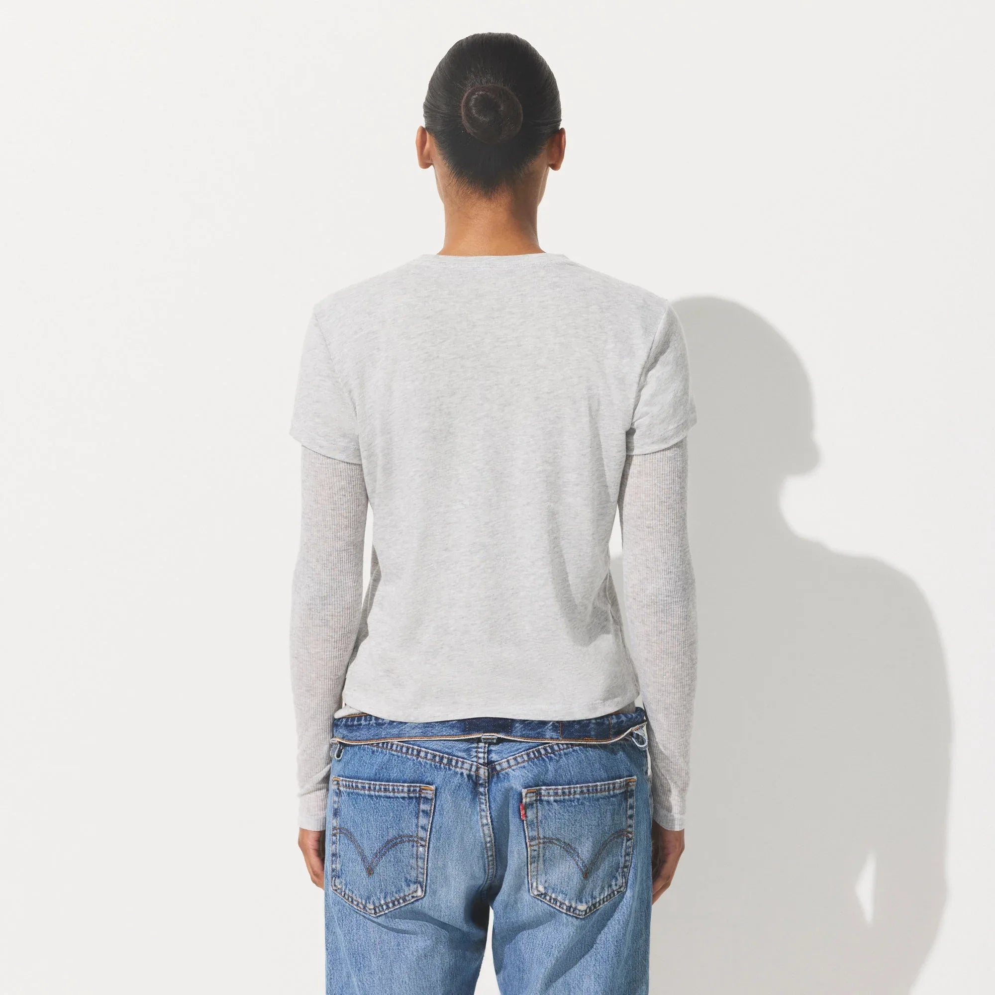 SKIMS SHEER COTTON JERSEY T-SHIRT | LIGHT HEATHER GREY - TİŞÖRT - My Suti