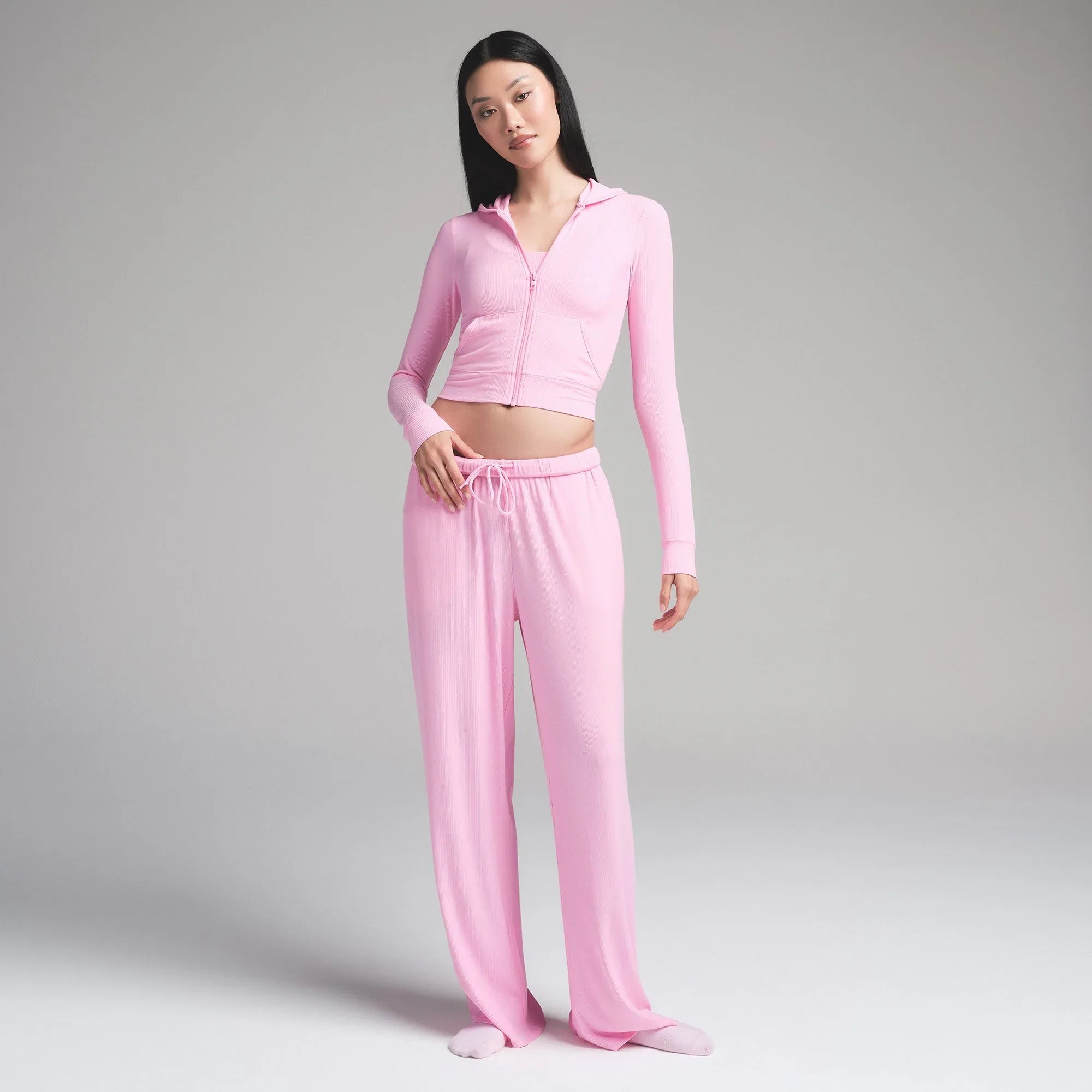 SKIMS SOFT LOUNGE ZIP UP HOODIE | BUBBLE GUM - HIRKA - My Suti