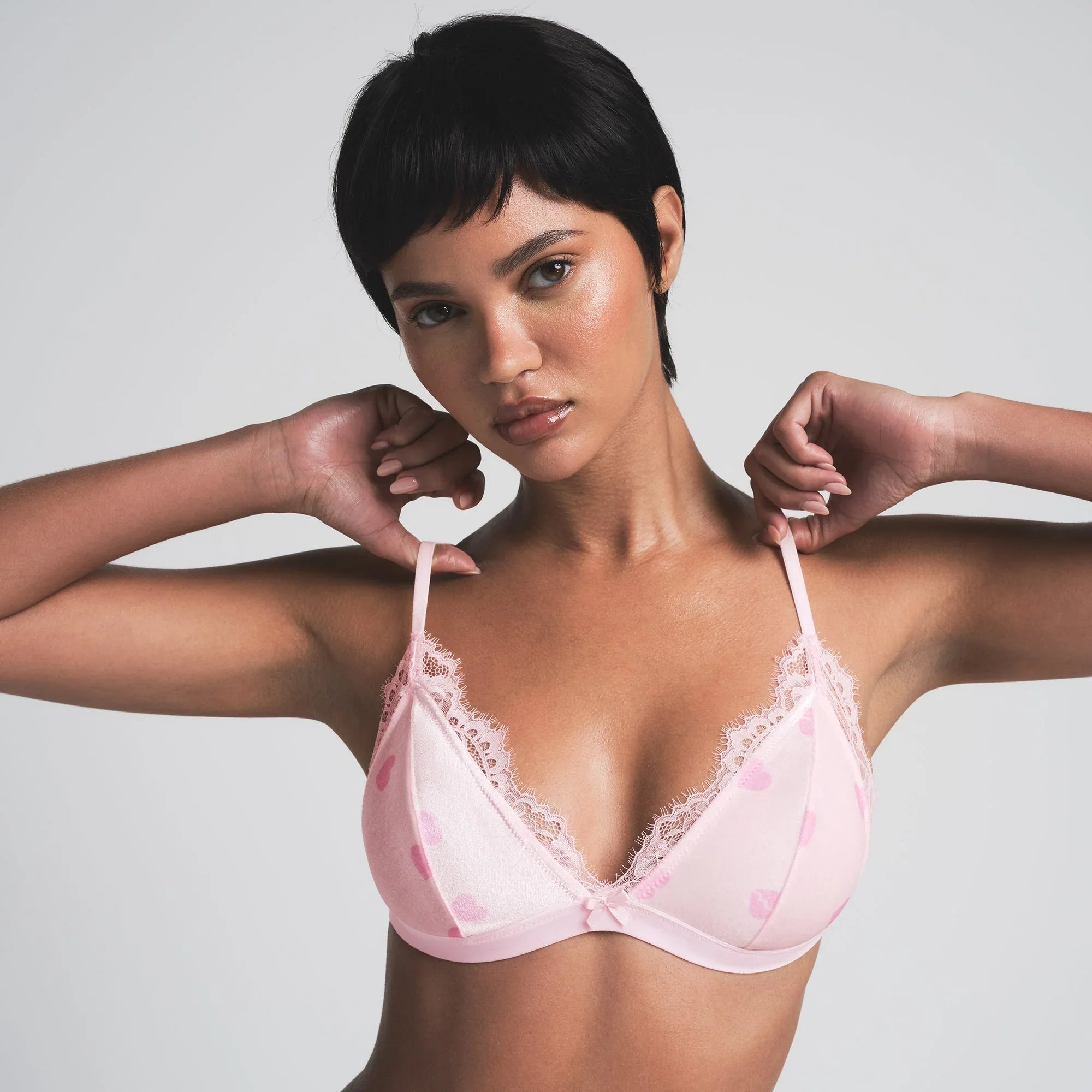 SKIMS VELVET LACE TRIANGLE BRALETTE | CHERRY BLOSSOM HEART BREAKER - SÜTYEN - My Suti