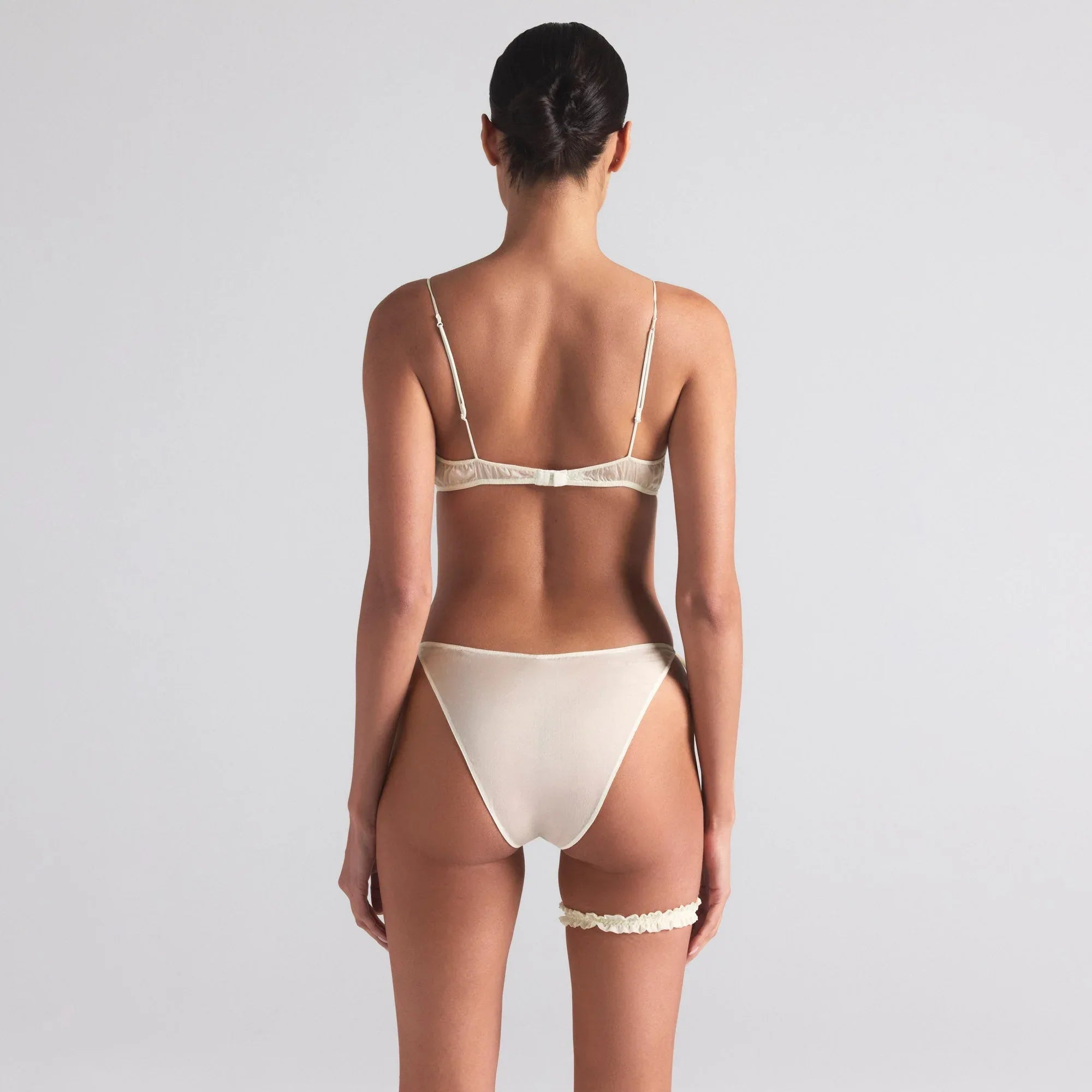 SKIMS ROMANCE TRIANGLE BRALETTE | IVORY - SÜTYEN - My Suti