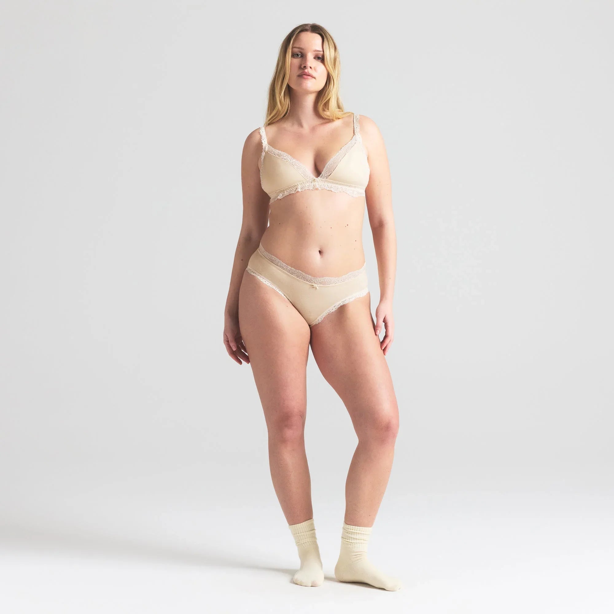 SKIMS COTTON JERSEY LACE TRIANGLE BRALETTE | BUTTER - SÜTYEN - My Suti