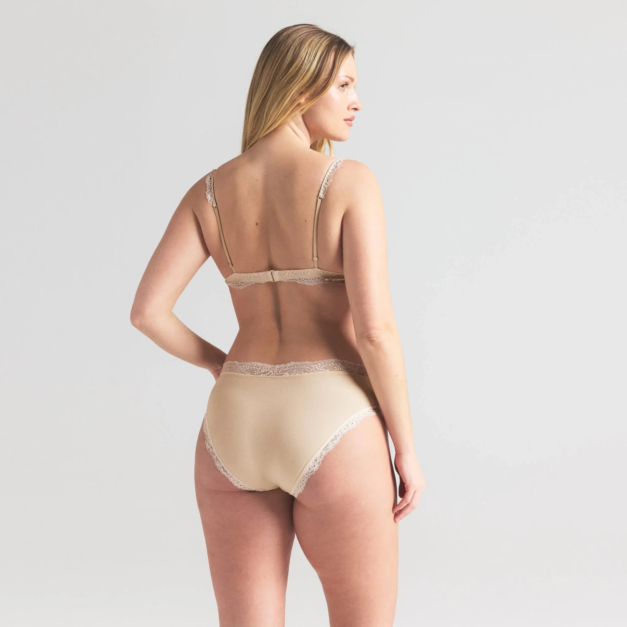 SKIMS COTTON JERSEY LACE TRIANGLE BRALETTE | BUTTER - SÜTYEN - My Suti