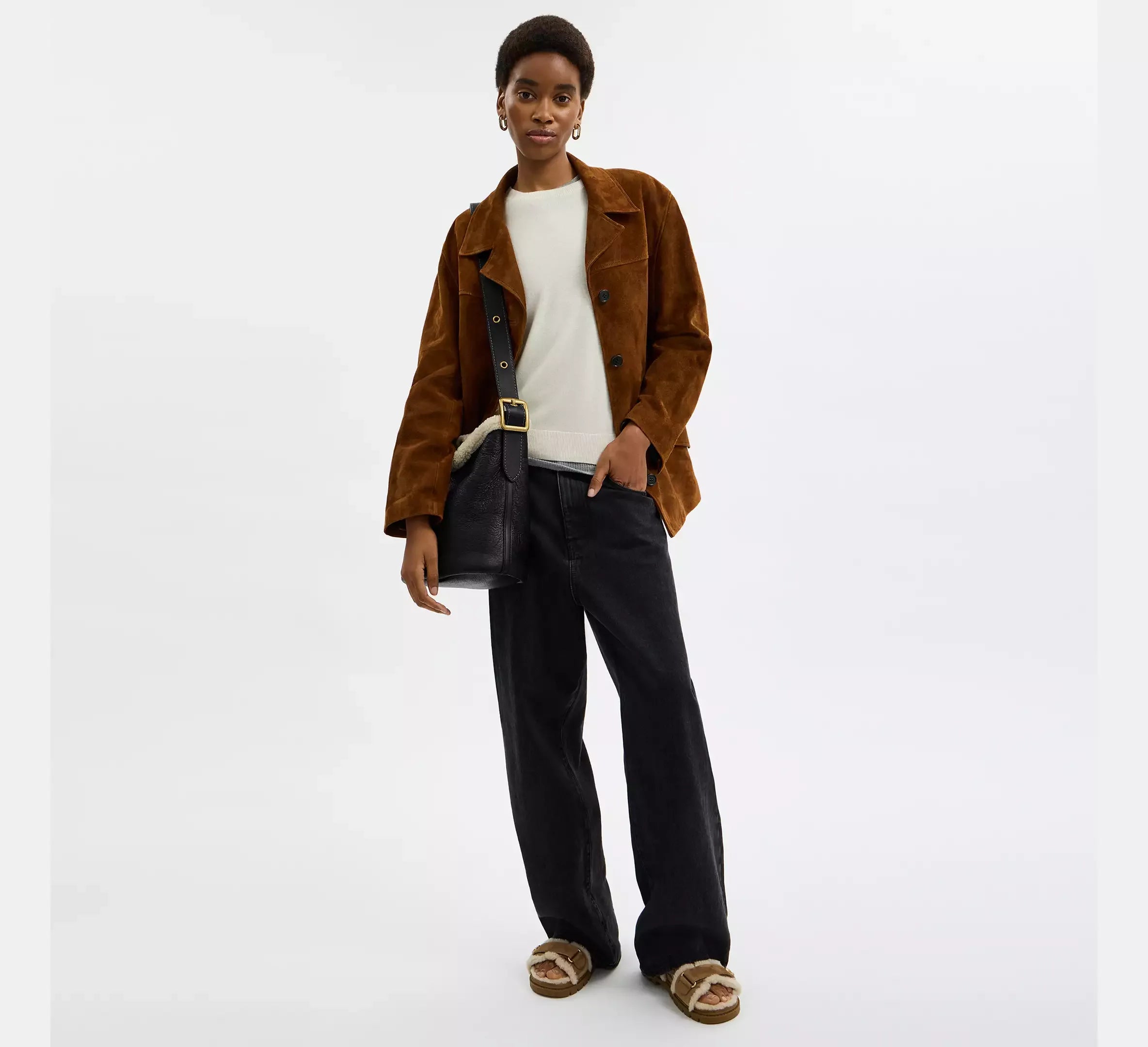 Coach Bleecker Bucket Bag In Shearling - Shearling/Brass/Black Natural - My Suti