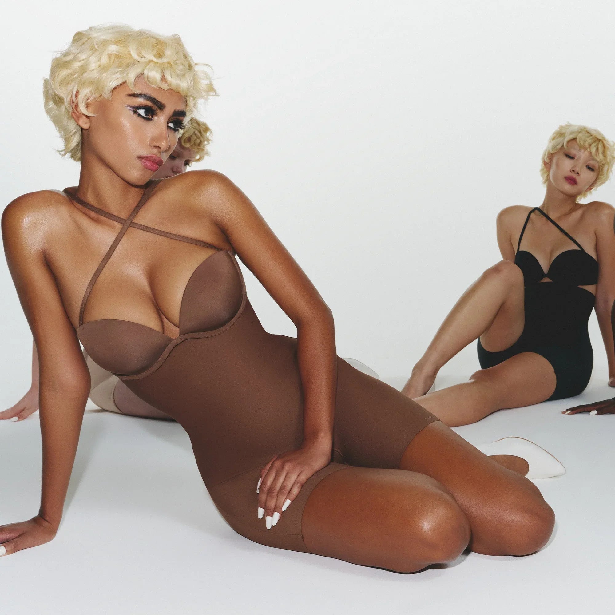 SKIMS BODY CORE SCULPT HIGH-WAISTED SHORT | ONYX - KıSA ŞORT - My Suti