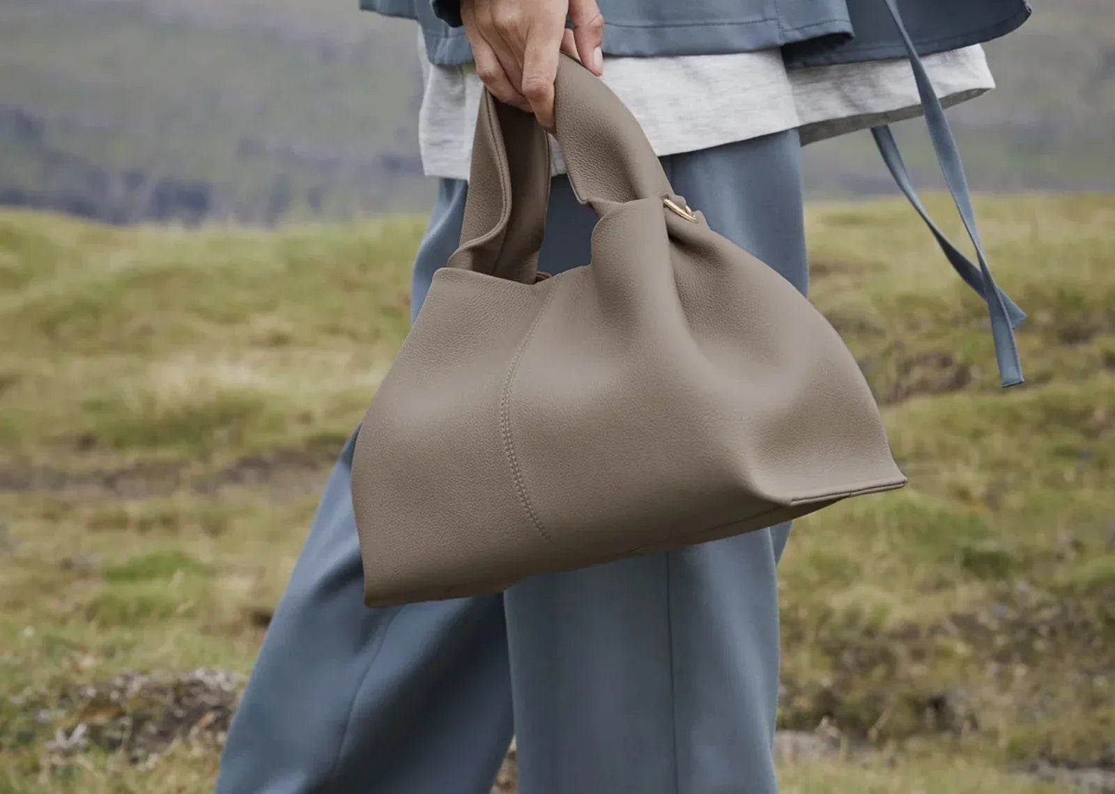 Polène Numéro Neuf Edition Textured Taupe - My Suti