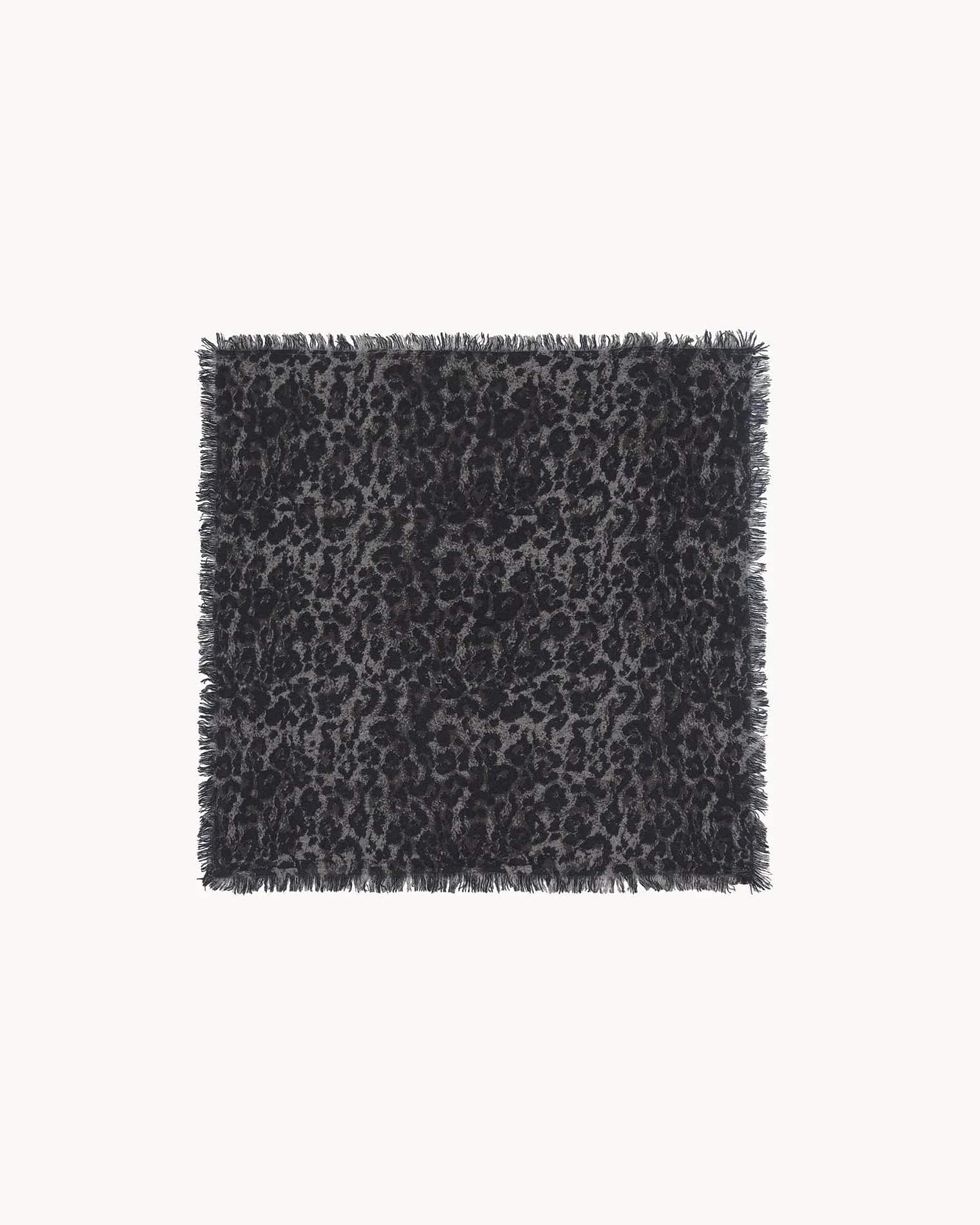 KUJTEN Small Bandana Hachi Snow Panther Taupe - Bandana - My Suti