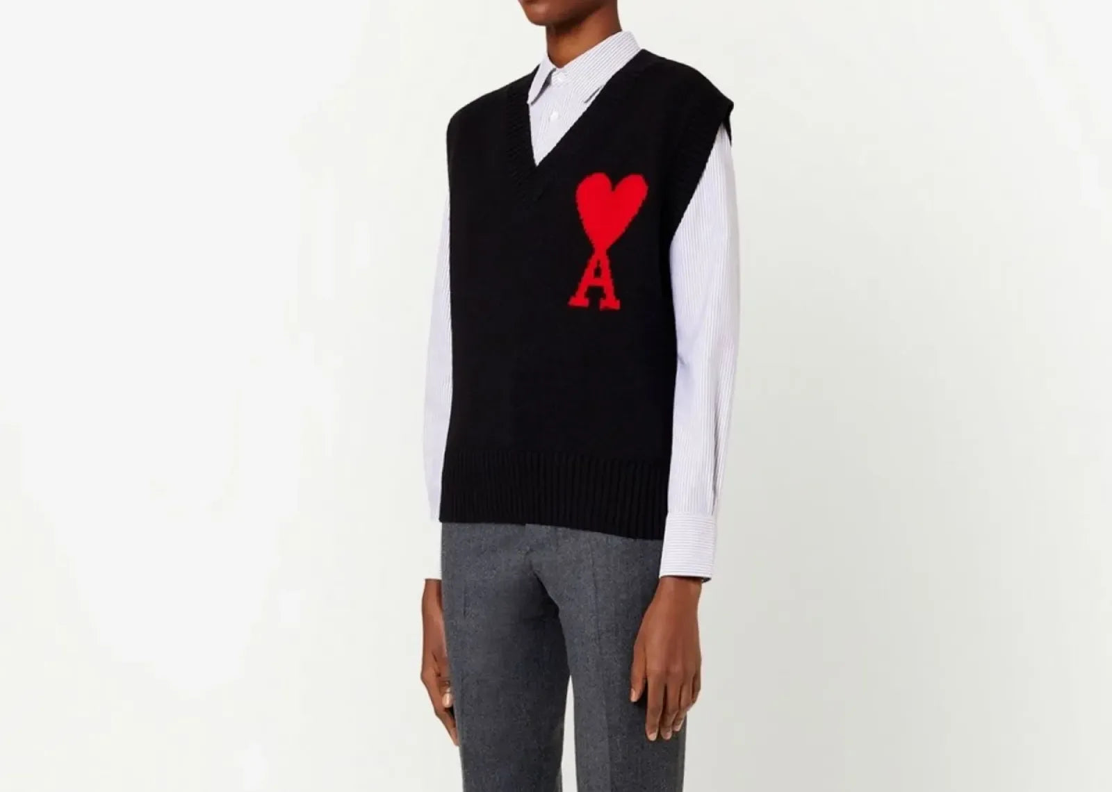 Ami Paris Logo Intarsia Knitted Vest Black - My Suti