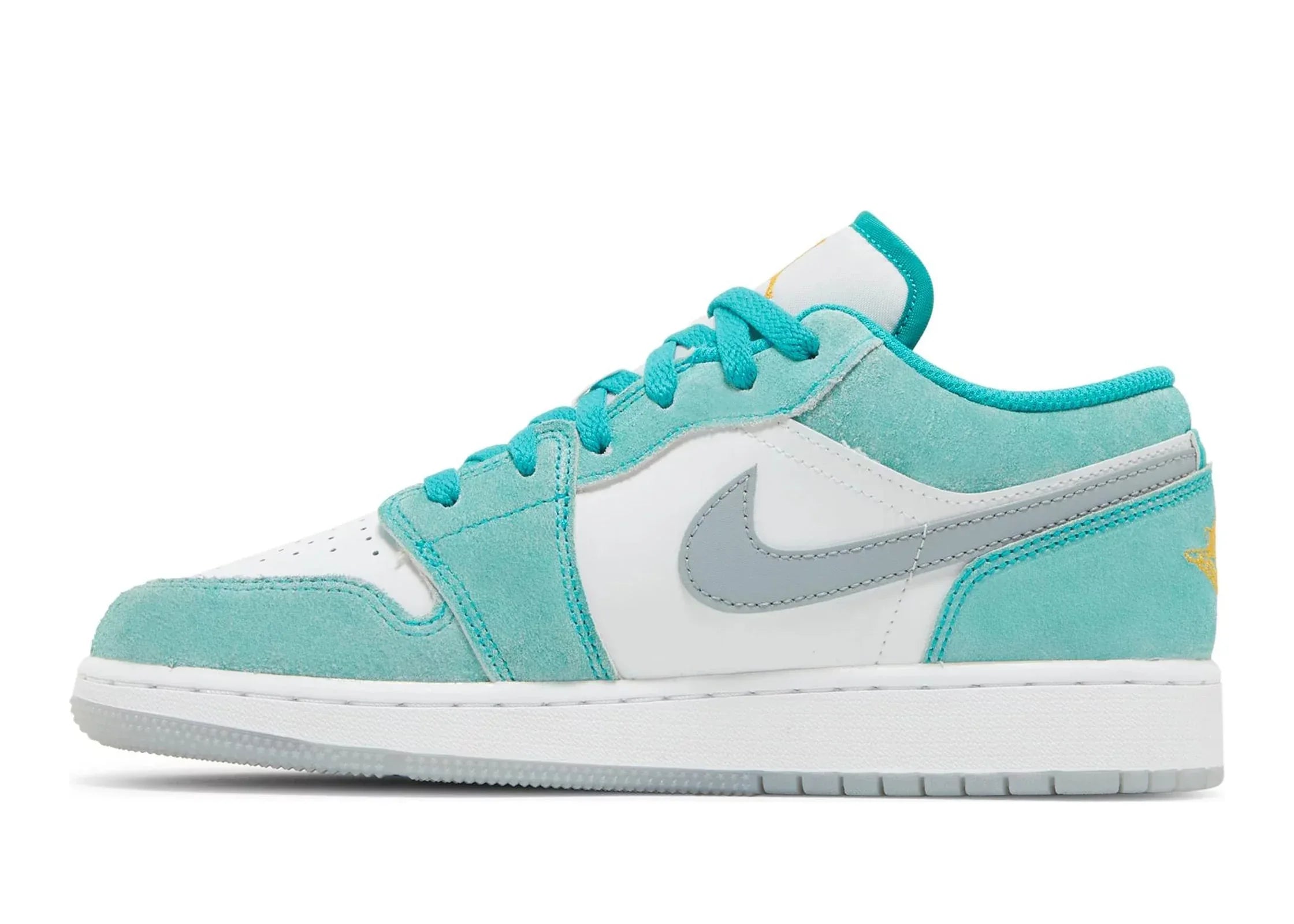 Nike Air Jordan 1 Low New Emerald (GS) - My Suti
