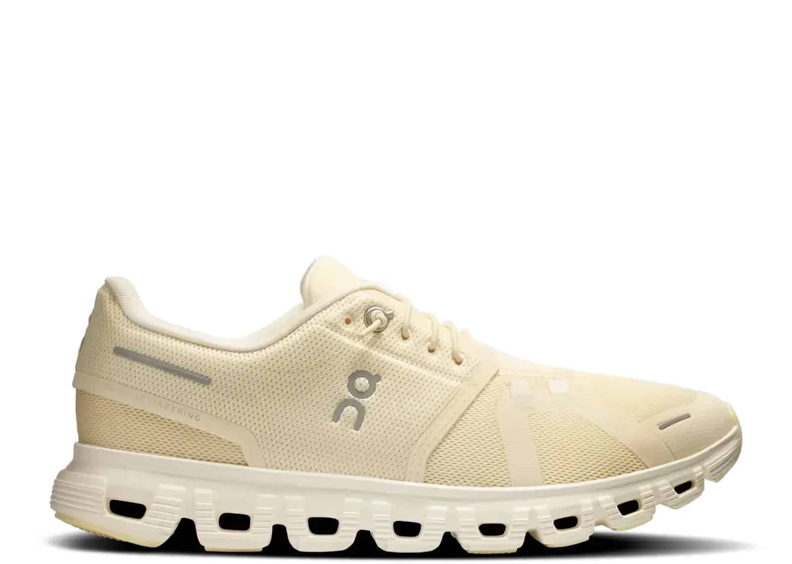 On Running Cloud 6 Castor Ivory (W) - My Suti