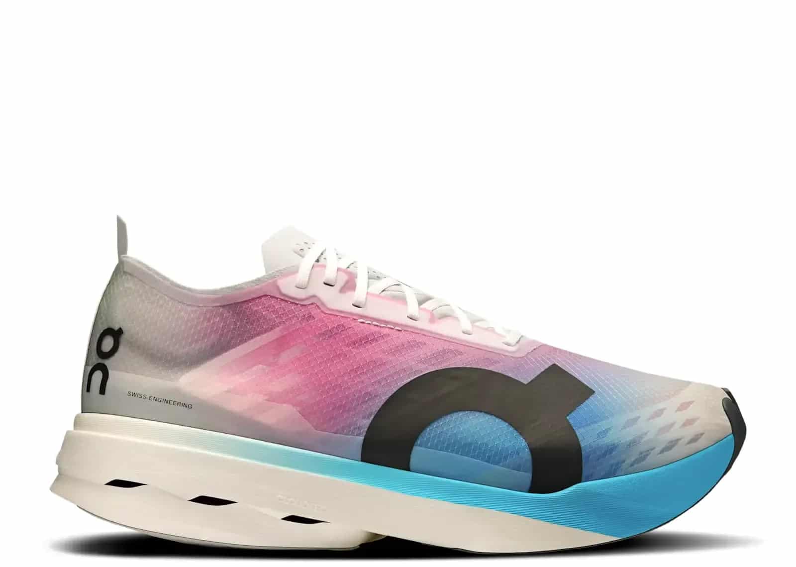 On Running Cloudboom Strike White Horizon - My Suti