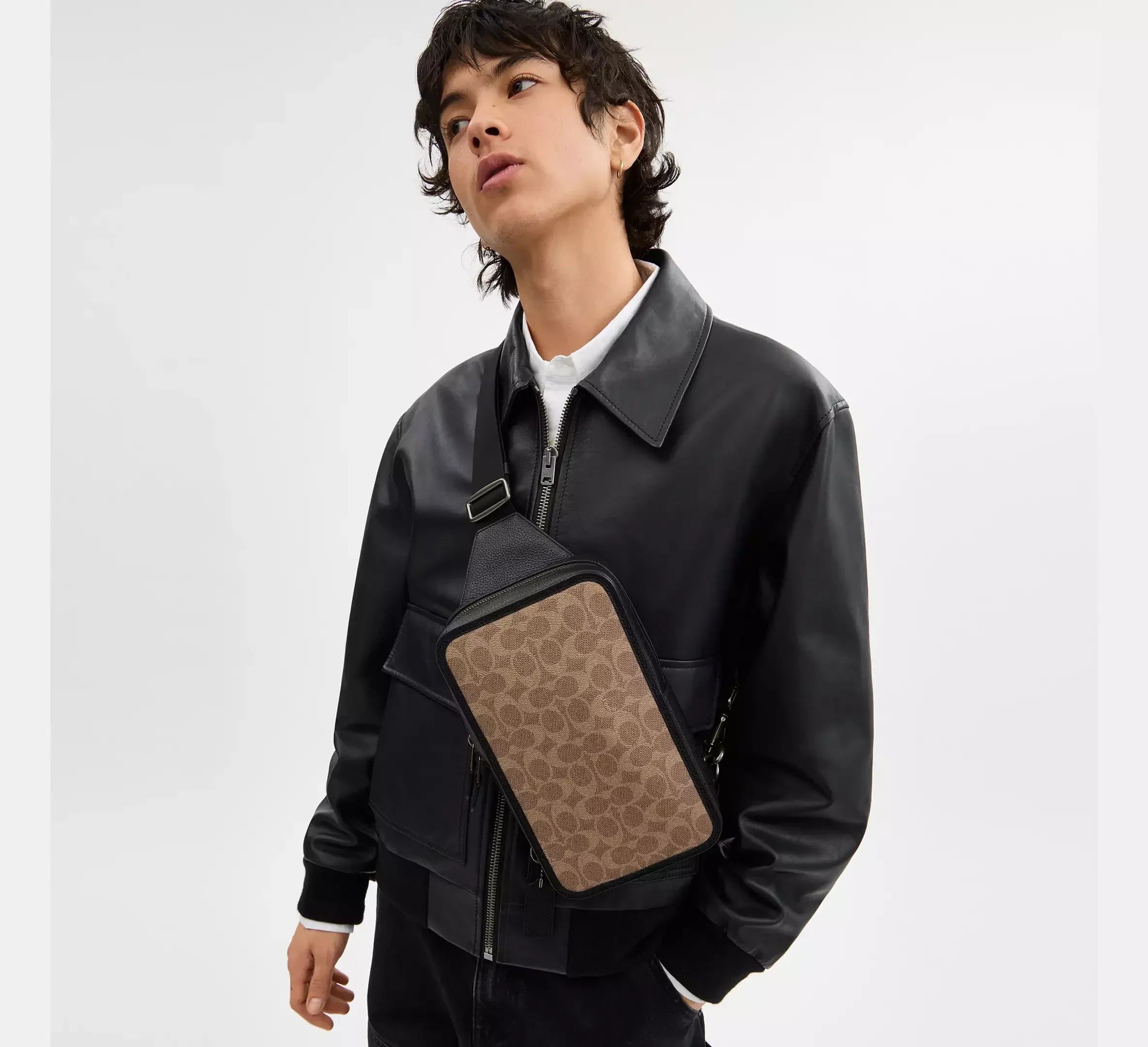 Coach Sullivan Pack In Signature - Gunmetal/Tan/Black - My Suti